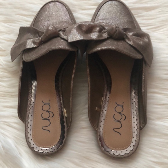 Sugar mule with metallic bow - Picture 3 of 8